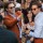 Bradley Cooper robi sobie zdjęcia z fanami na premierze "Kac Vegas 3"!