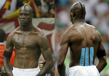 Balotelli: Jak ktoś RZUCI WE MNIE BANANEM na ulicy, TO ZABIJĘ!